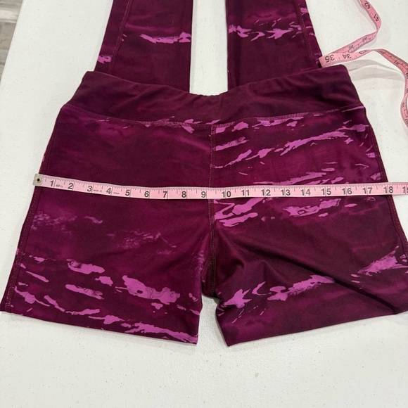 The North Face Pulse Leggings Purple Camouflage Running Tights Women’s Size L - Picture 8 of 12